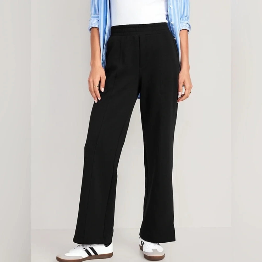 NWT! Old Navy High-Waisted Dynamic Fleece Wide-Leg Trouser Pants - Multiple🩵